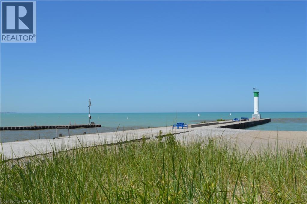 Photo 36 of 38 for 3 Elmwood Avenue