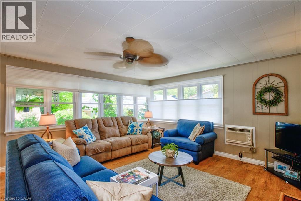 Photo 7 of 38 for 3 Elmwood Avenue