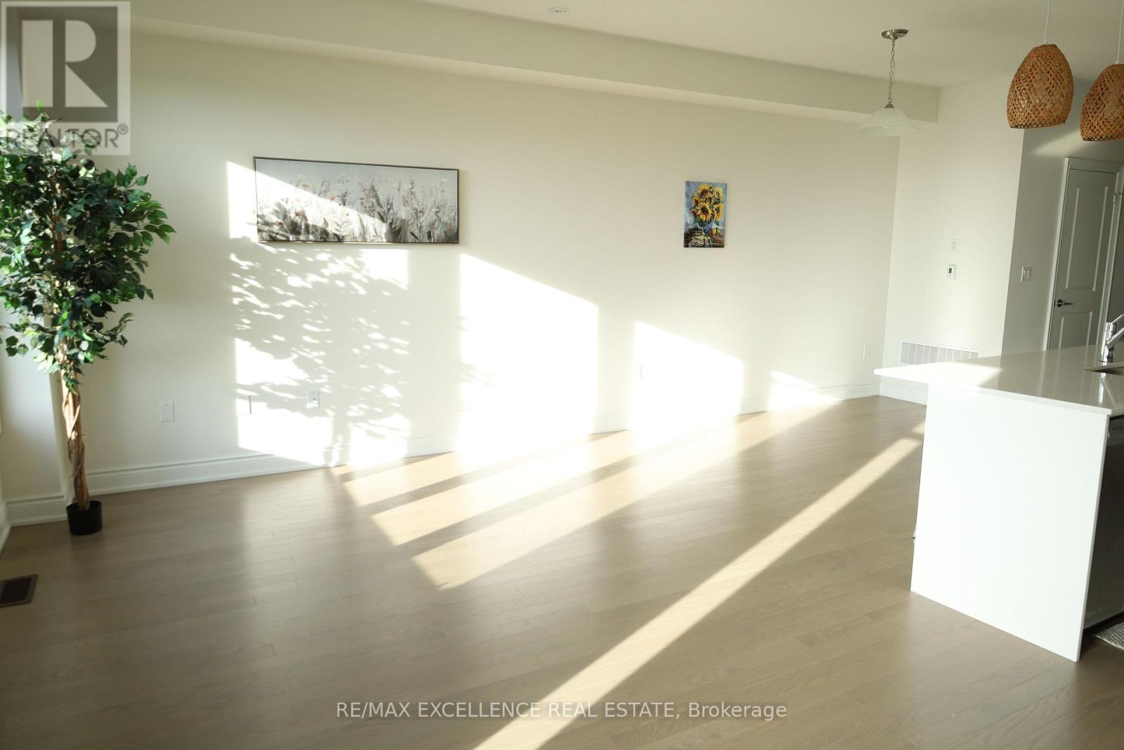 102 Bermondsey Way, Brampton, Ontario  L6Y 6K9 - Photo 21 - W12372447