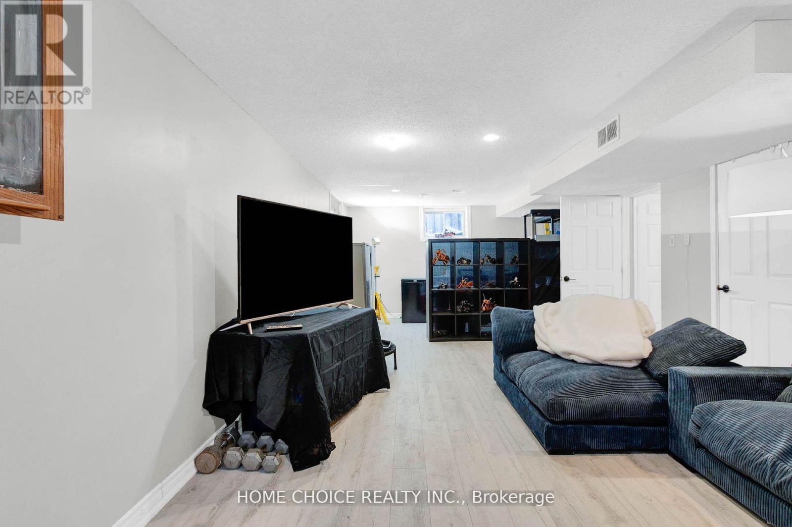 14 Snowy Owl Crescent, Barrie, Ontario  L4M 6P4 - Photo 27 - S12349001