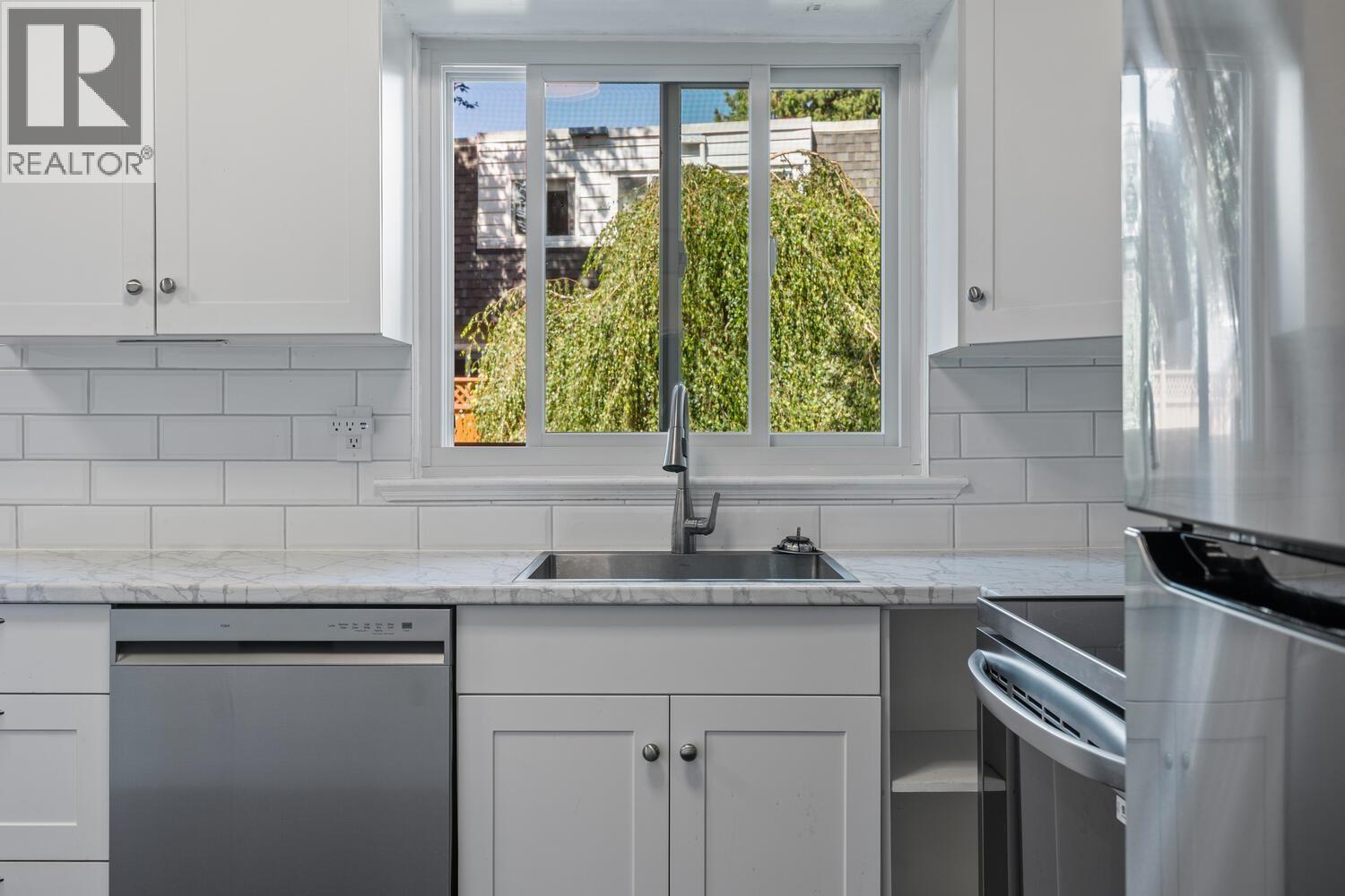 Property at 45 21555 DEWDNEY TRUNK ROAD image 4