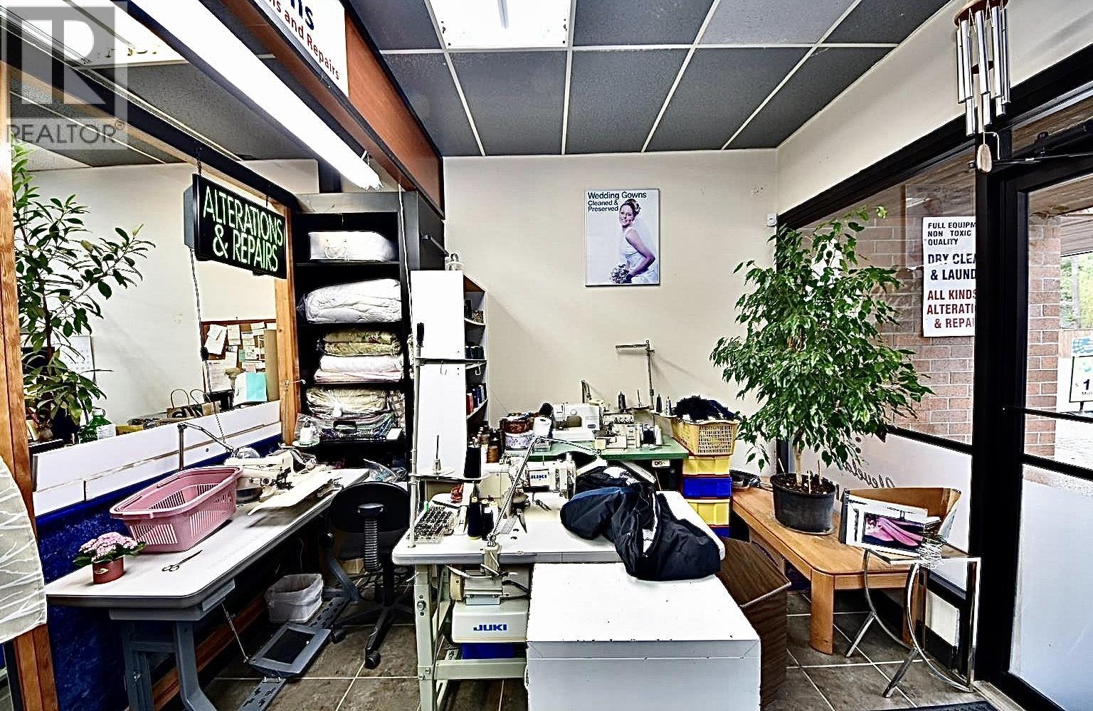 4720 Capilano Drive, North Vancouver, British Columbia  V7R 4K3 - Photo 3 - C8071792