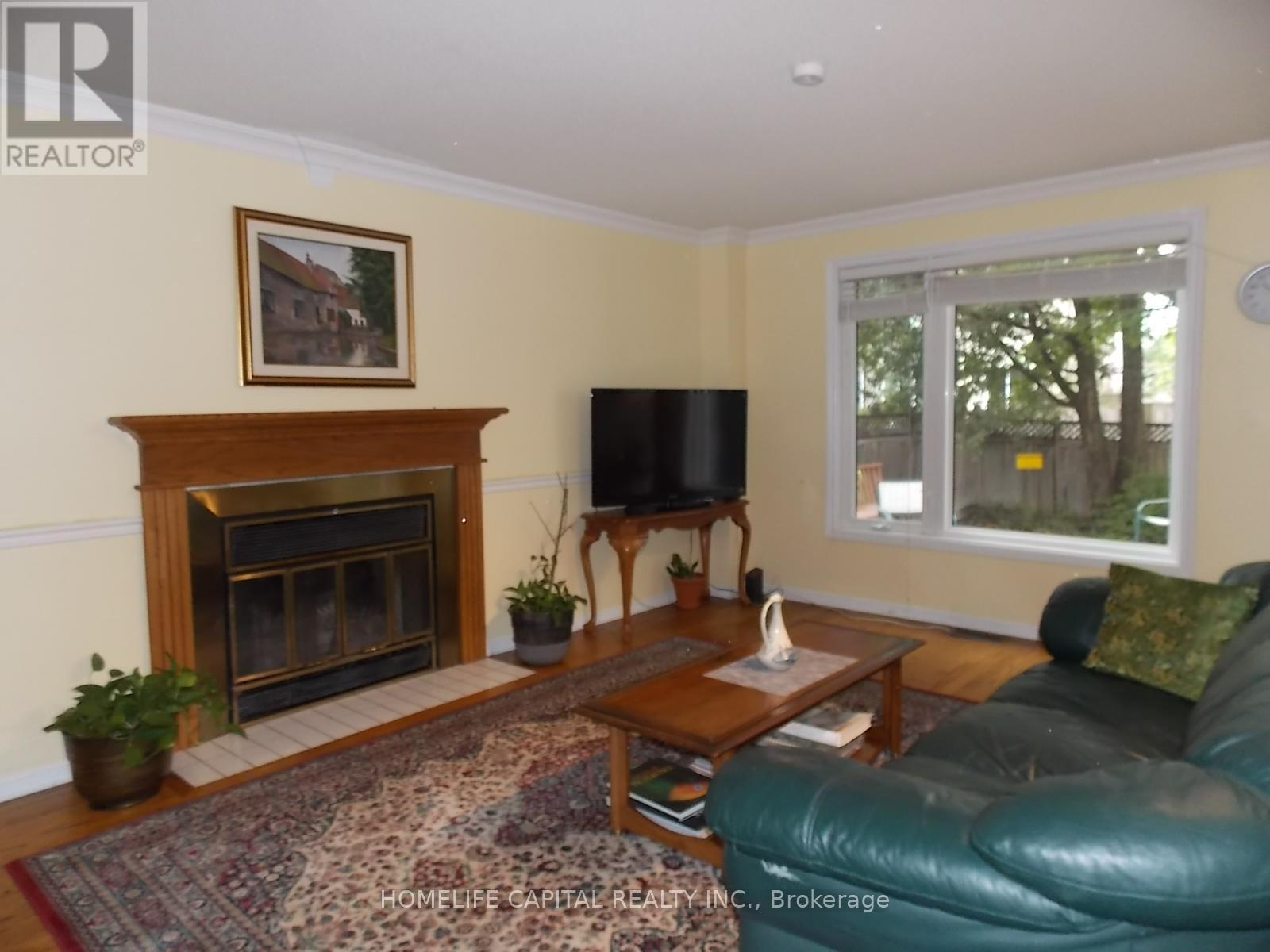 1804 Robinwood Place, Ottawa, Ontario  K1C 6L4 - Photo 16 - X12372498