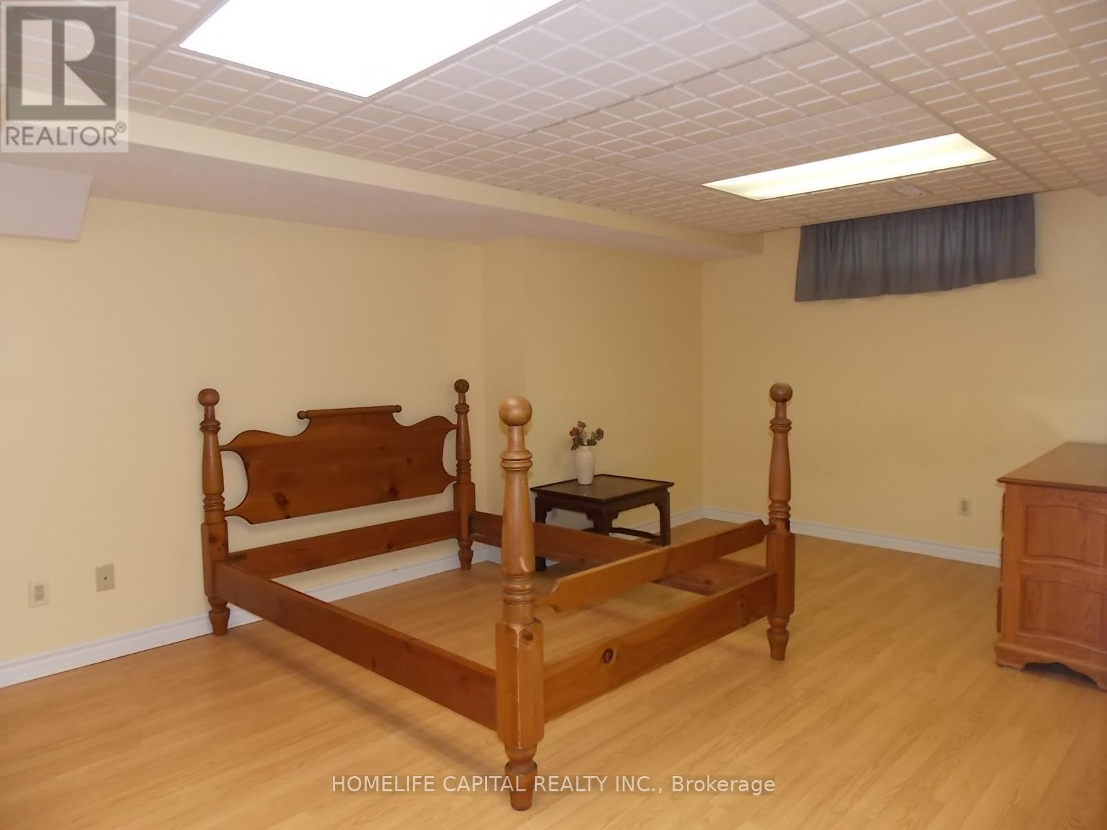 1804 Robinwood Place, Ottawa, Ontario  K1C 6L4 - Photo 29 - X12372498