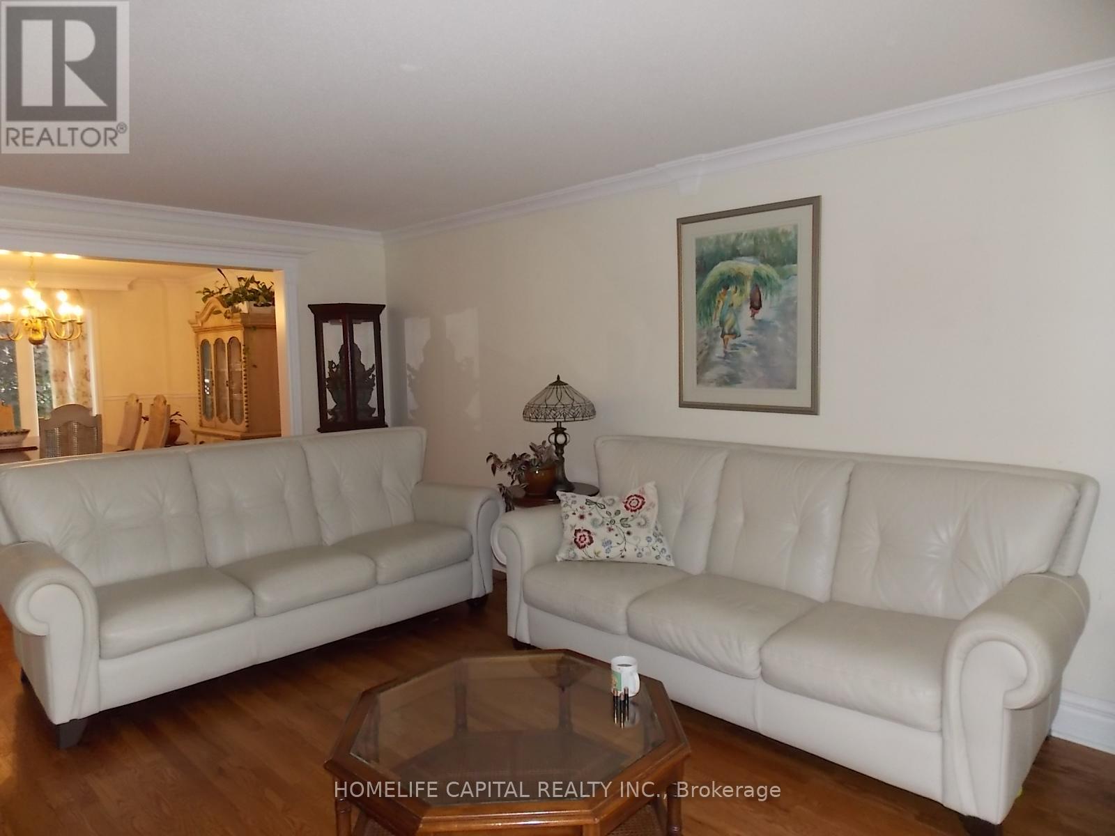 Property at 1804 ROBINWOOD PLACE image 3