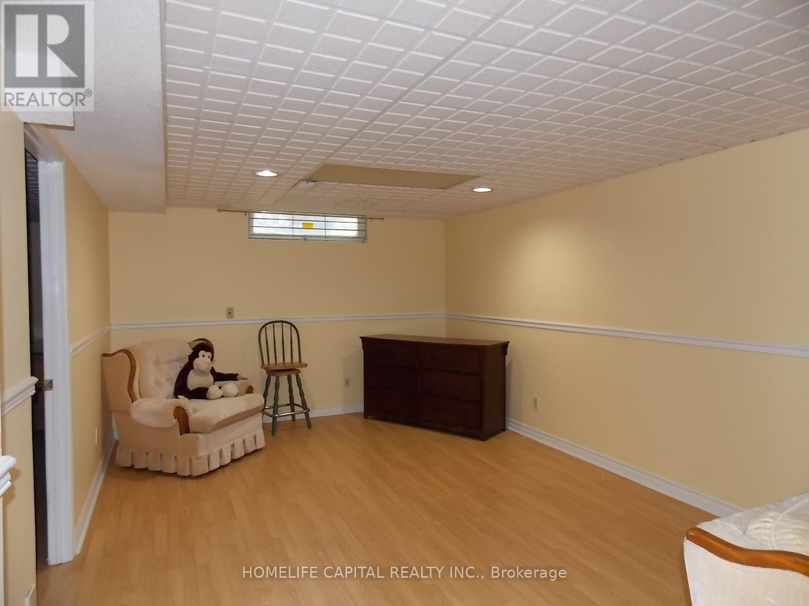 1804 Robinwood Place, Ottawa, Ontario  K1C 6L4 - Photo 30 - X12372498