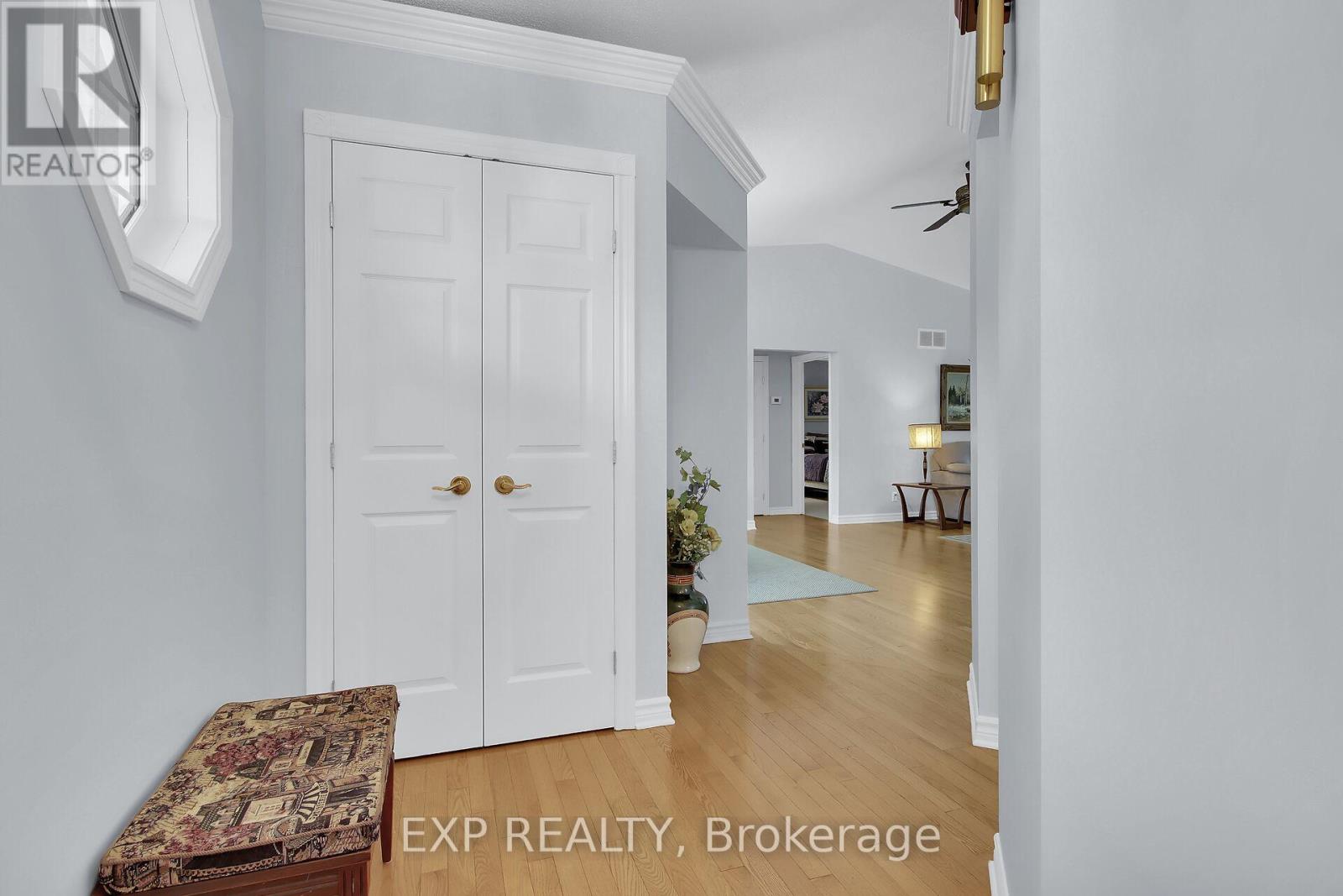 40 Evelyn Street, Mississippi Mills, Ontario  K0A 1A0 - Photo 7 - X12372500