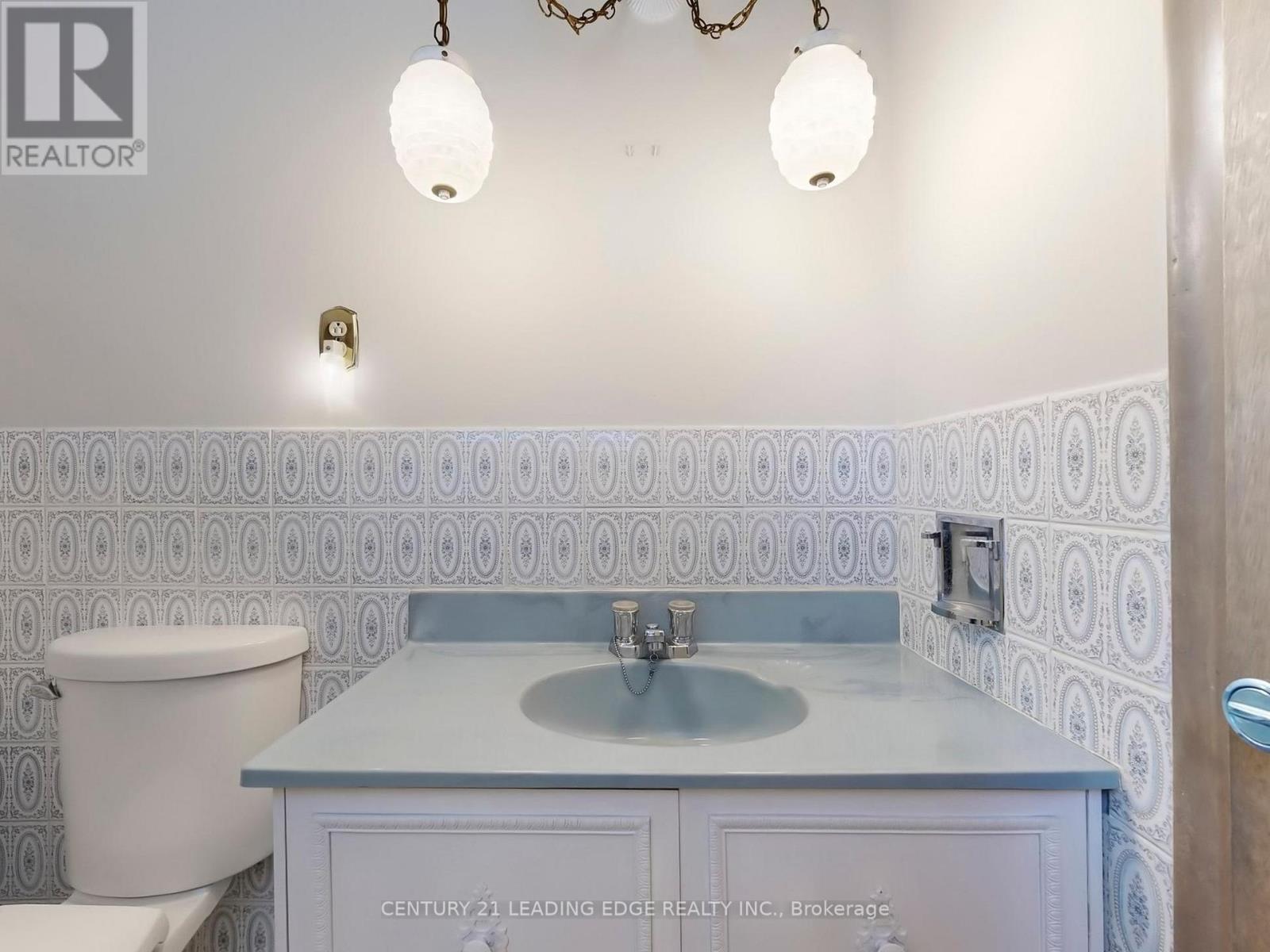 1 Faulkland Road, Toronto, Ontario  M1L 3S2 - Photo 27 - E12372471
