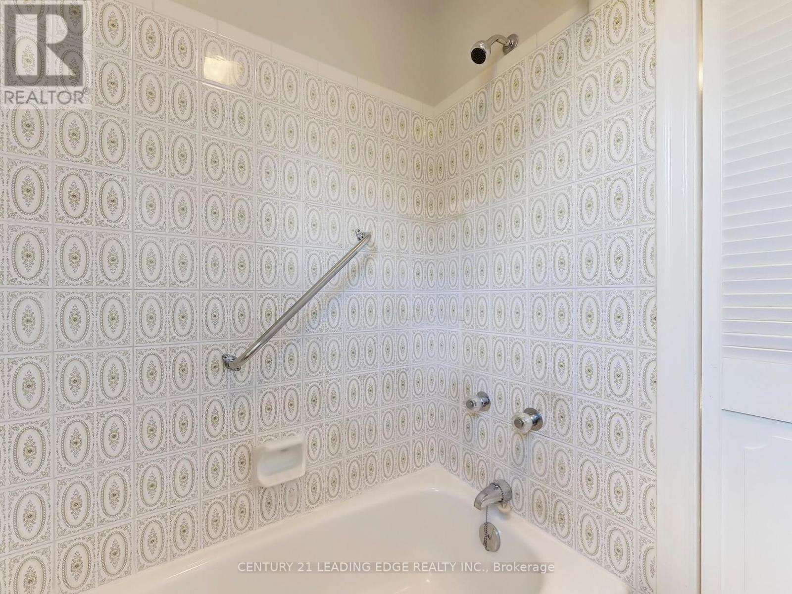 1 Faulkland Road, Toronto, Ontario  M1L 3S2 - Photo 38 - E12372471