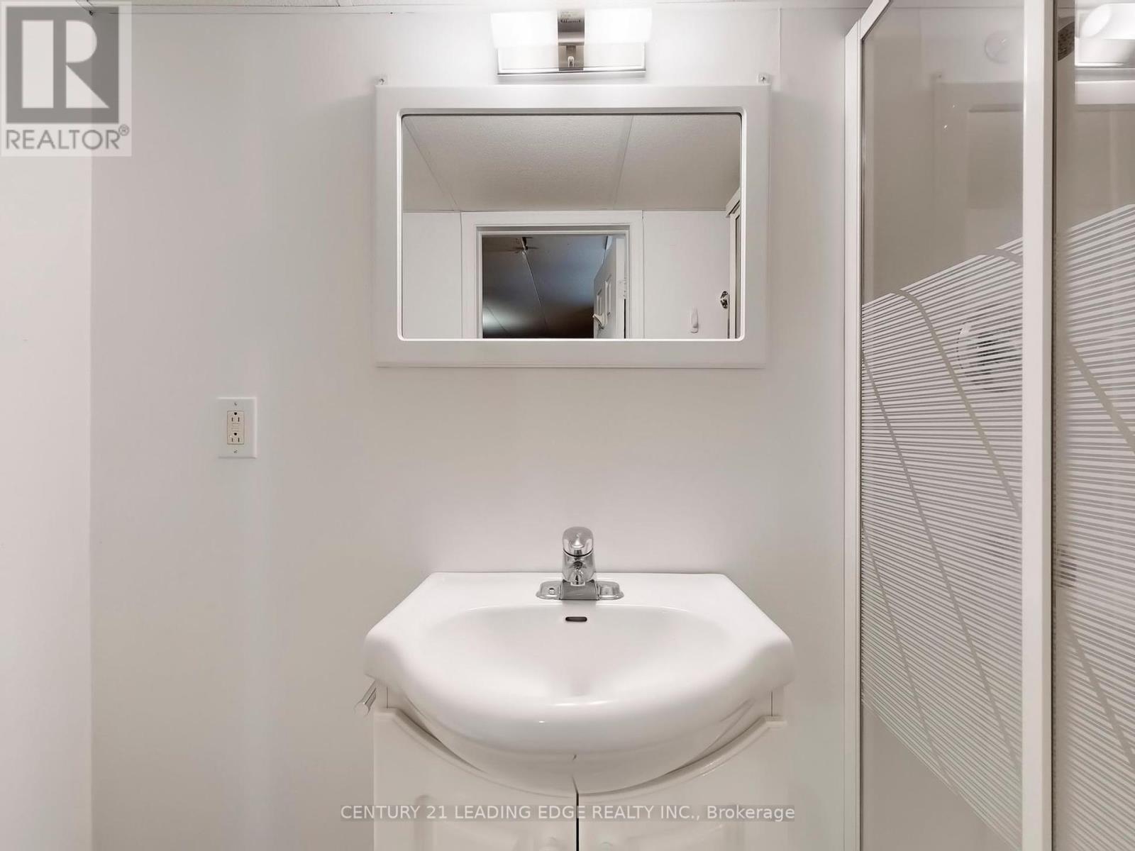 1 Faulkland Road, Toronto, Ontario  M1L 3S2 - Photo 44 - E12372471