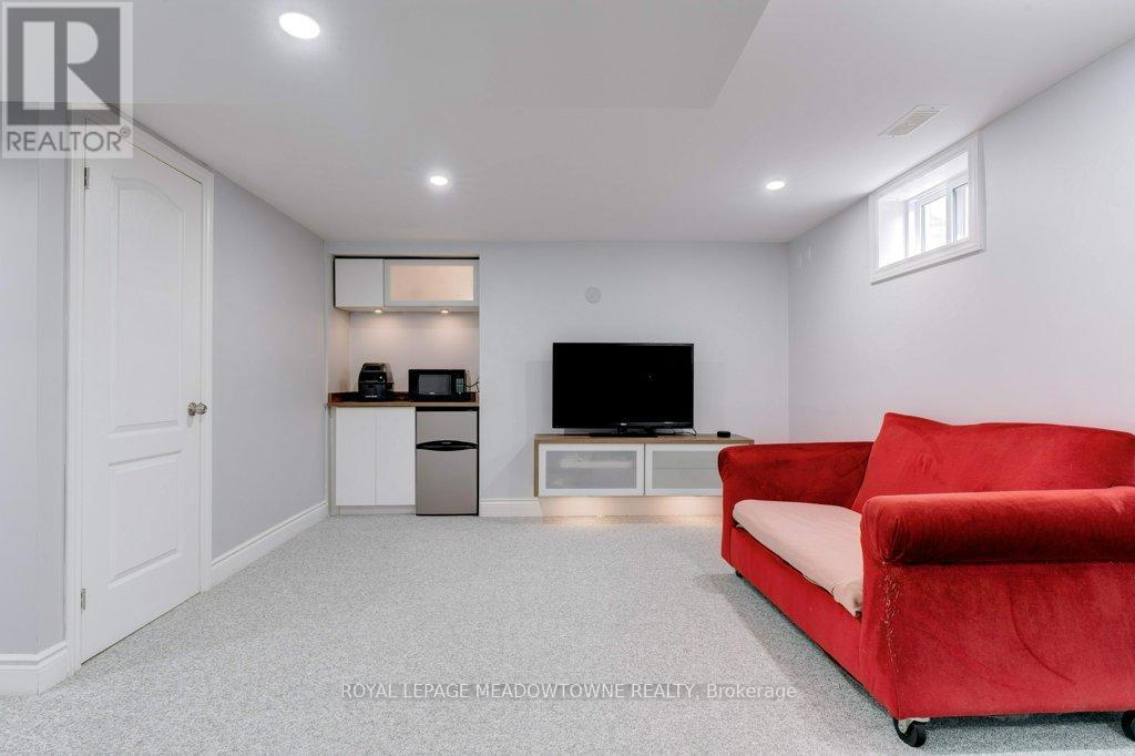 10 - 336 Queen Street S, Mississauga, Ontario  L5M 1M2 - Photo 23 - W12372486