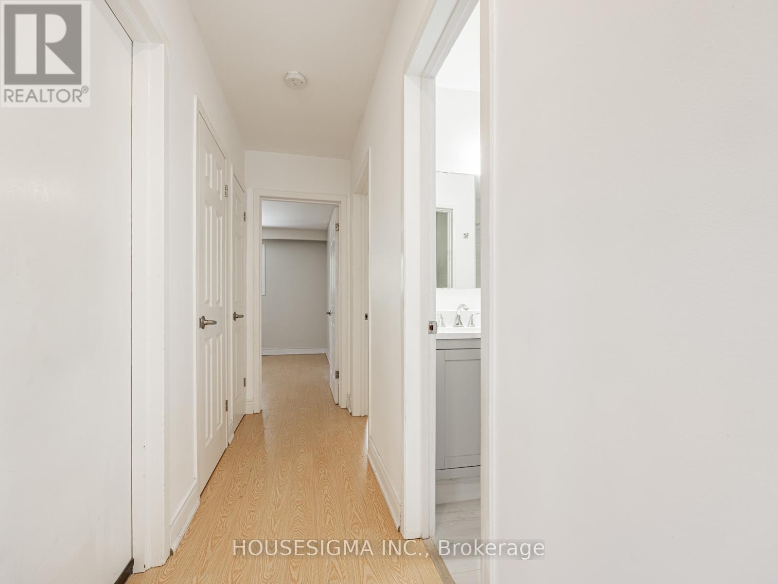 Unit 2 - 16 Muskoka Avenue, Toronto, Ontario  M8W 1H3 - Photo 12 - W12372491