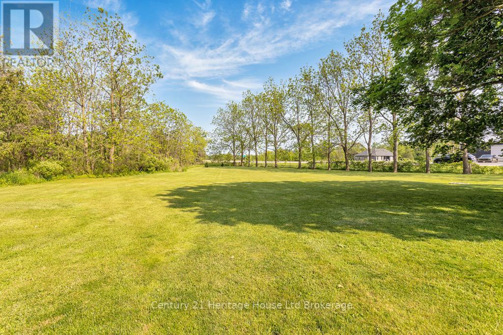 537 Highway 3, Norfolk, Ontario  N0J 1E0 - Photo 7 - X12372510