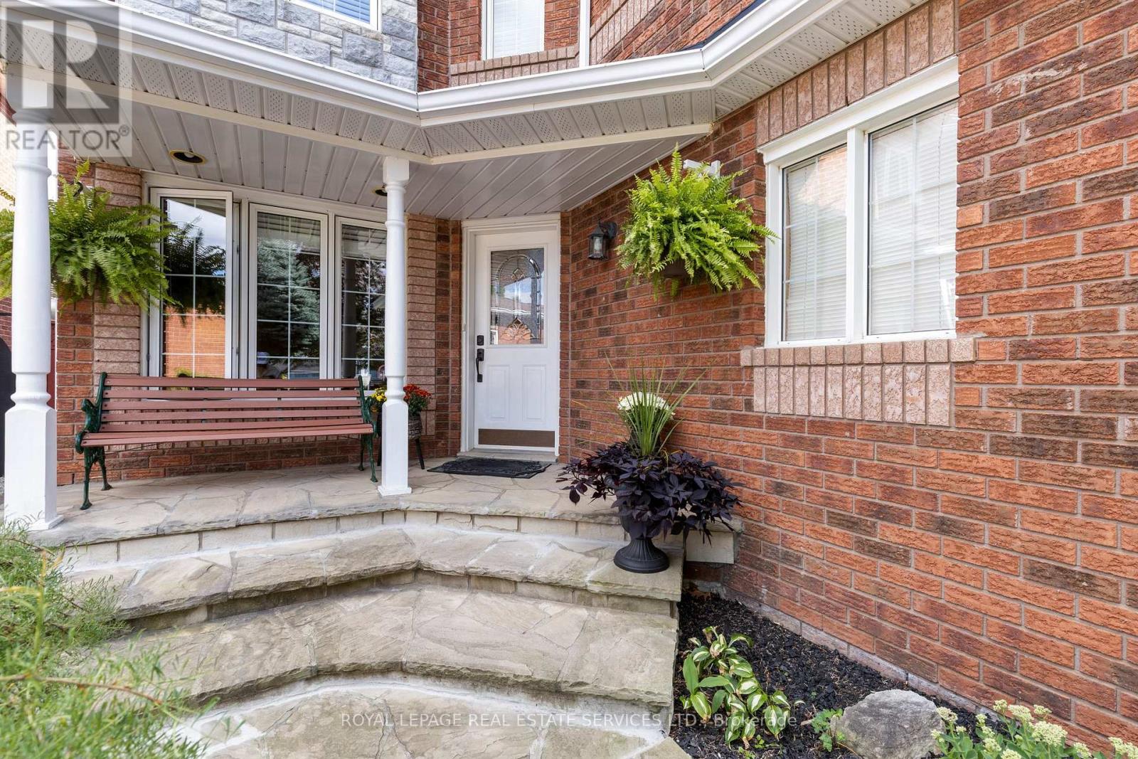 14248 Argyll Road, Halton Hills, Ontario  L7G 5R2 - Photo 3 - W12372515