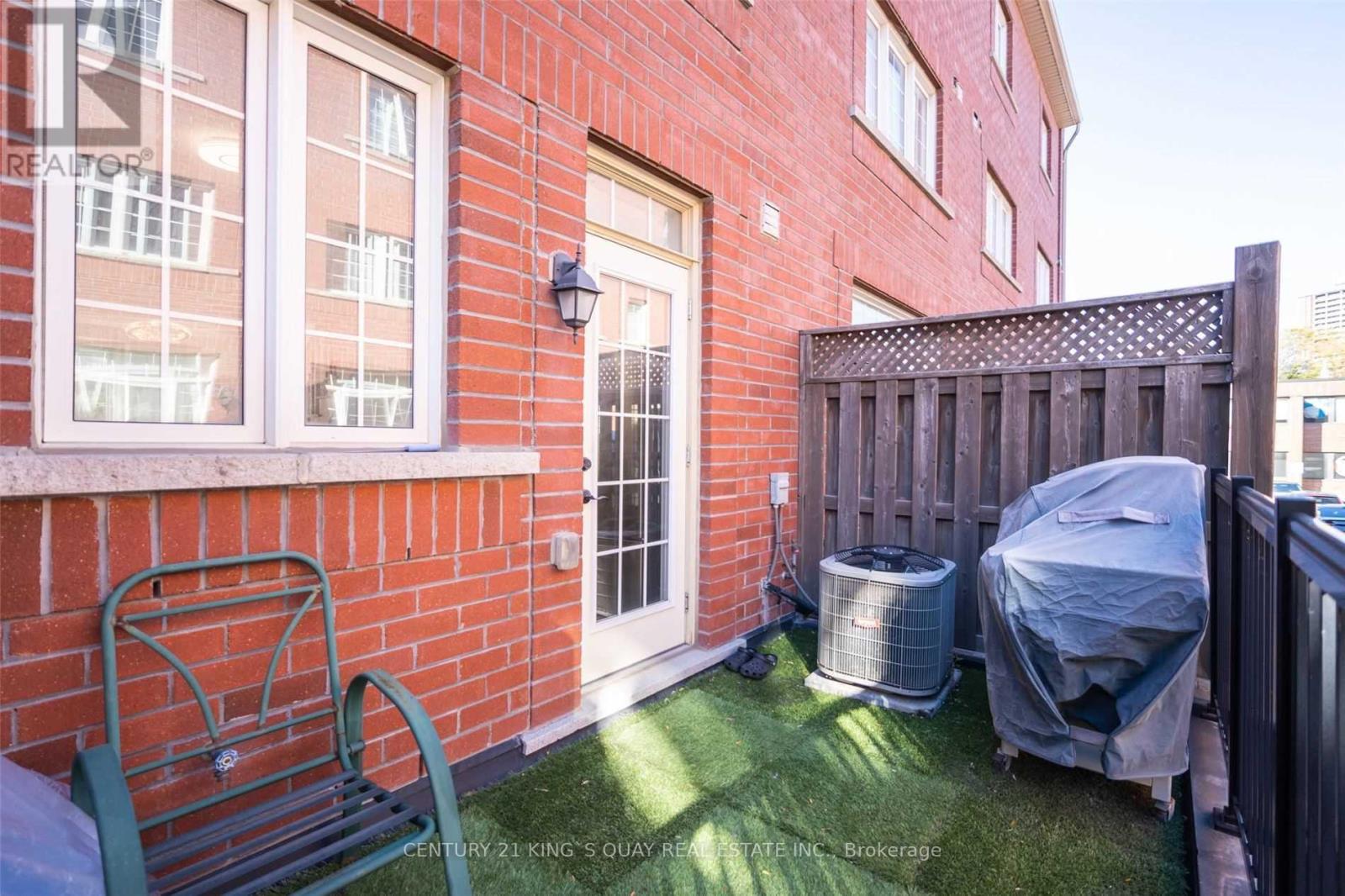 55 River Street, Toronto, Ontario  M5A 0G5 - Photo 13 - C12372519