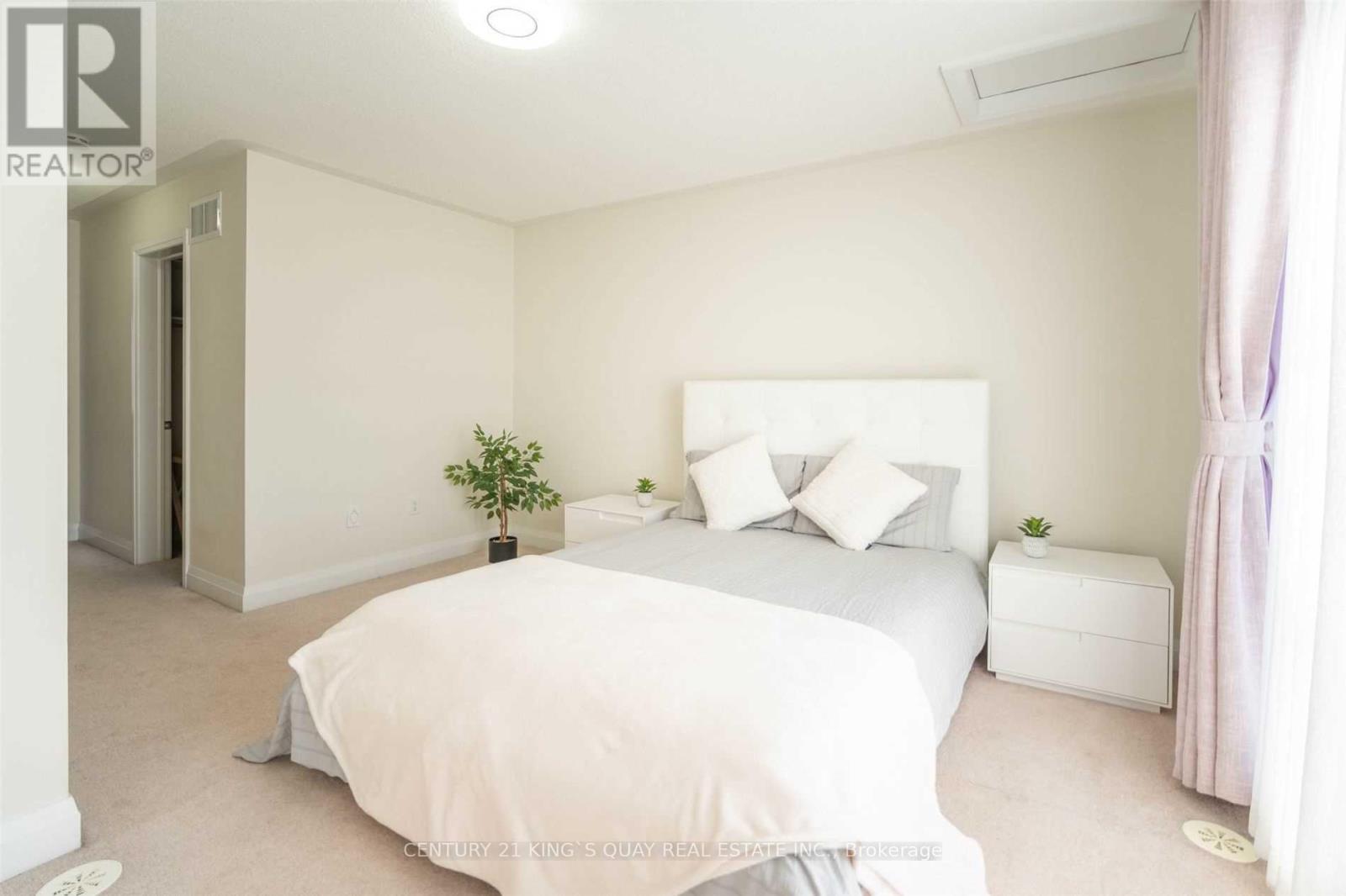 55 River Street, Toronto, Ontario  M5A 0G5 - Photo 21 - C12372519