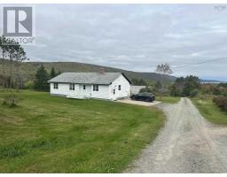 5 Eagles Nest Drive, West Bay Marshes, Ca