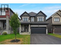 605 RIBBON STREET, Ottawa, Ontario