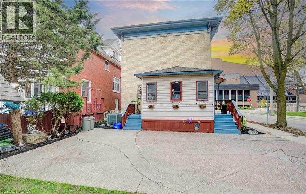32 Ellen Street E, Kitchener, Ontario  N2H 1L4 - Photo 4 - 40764739