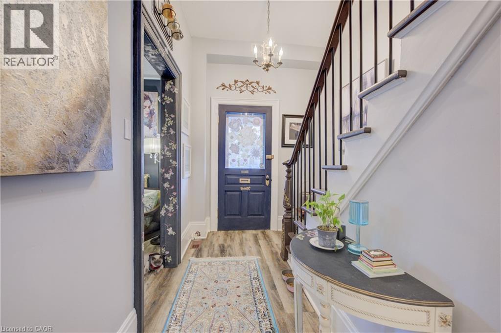 32 Ellen Street E, Kitchener, Ontario  N2H 1L4 - Photo 8 - 40764739