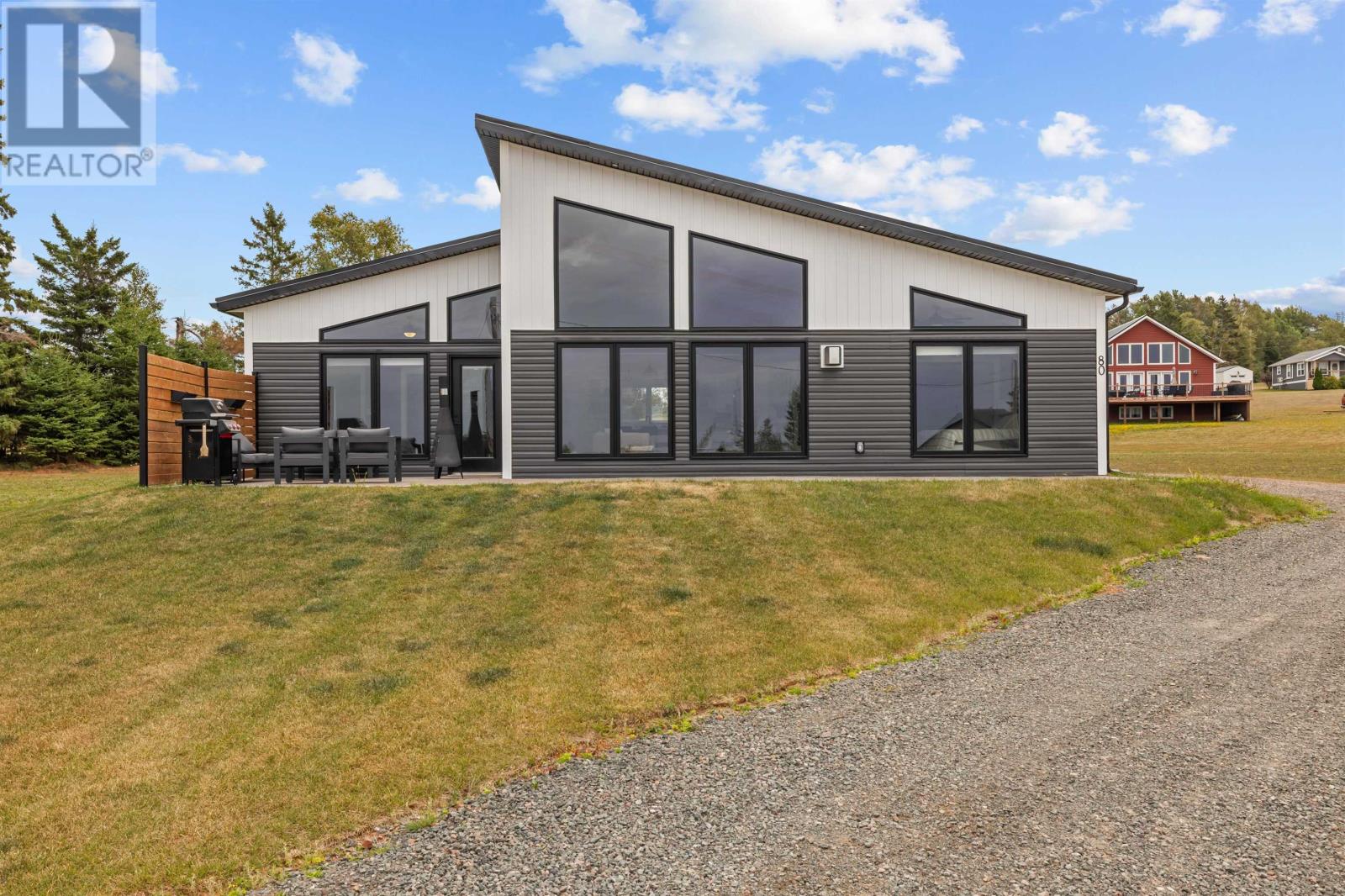 Property at 80 Wards Landing image 3