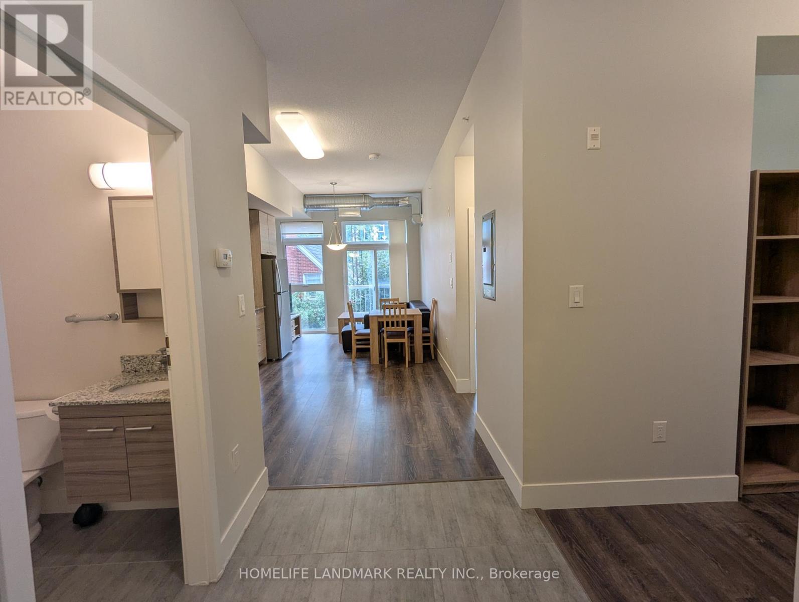 302 - 253 Albert Street, Waterloo, Ontario  N2L 3T7 - Photo 1 - X12372526