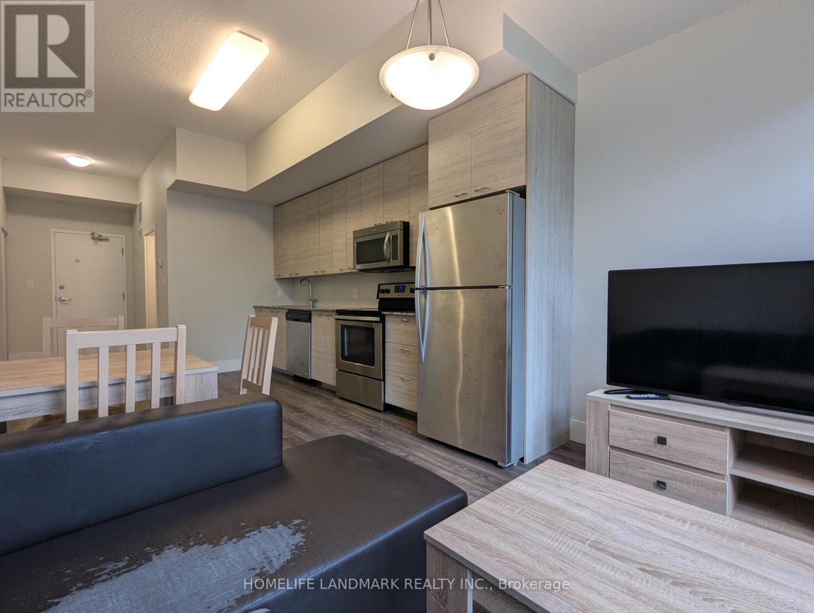 302 - 253 Albert Street, Waterloo, Ontario  N2L 3T7 - Photo 13 - X12372526