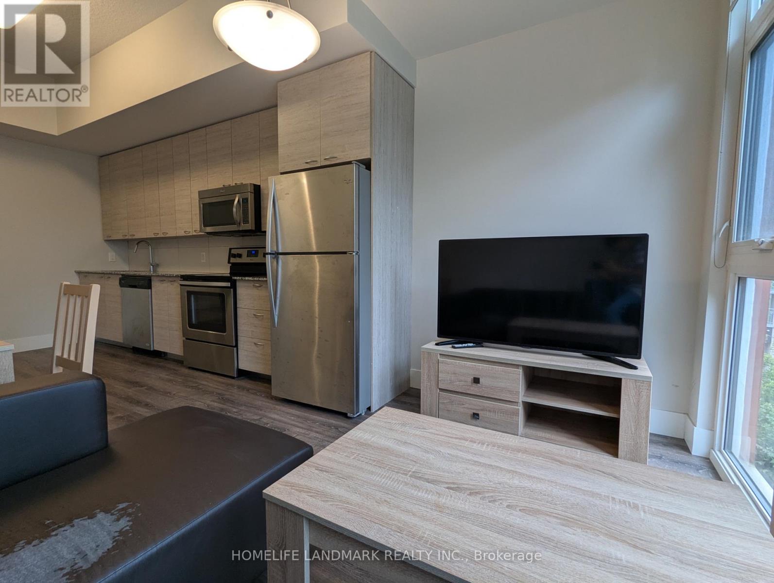 302 - 253 Albert Street, Waterloo, Ontario  N2L 3T7 - Photo 14 - X12372526