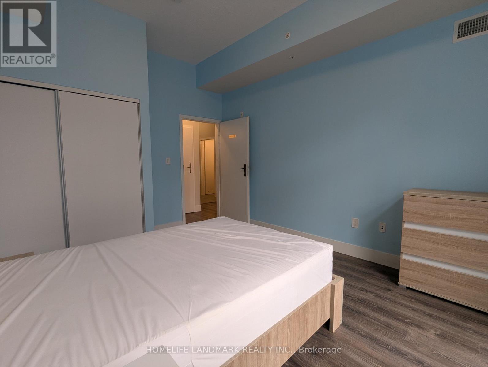 302 - 253 Albert Street, Waterloo, Ontario  N2L 3T7 - Photo 20 - X12372526