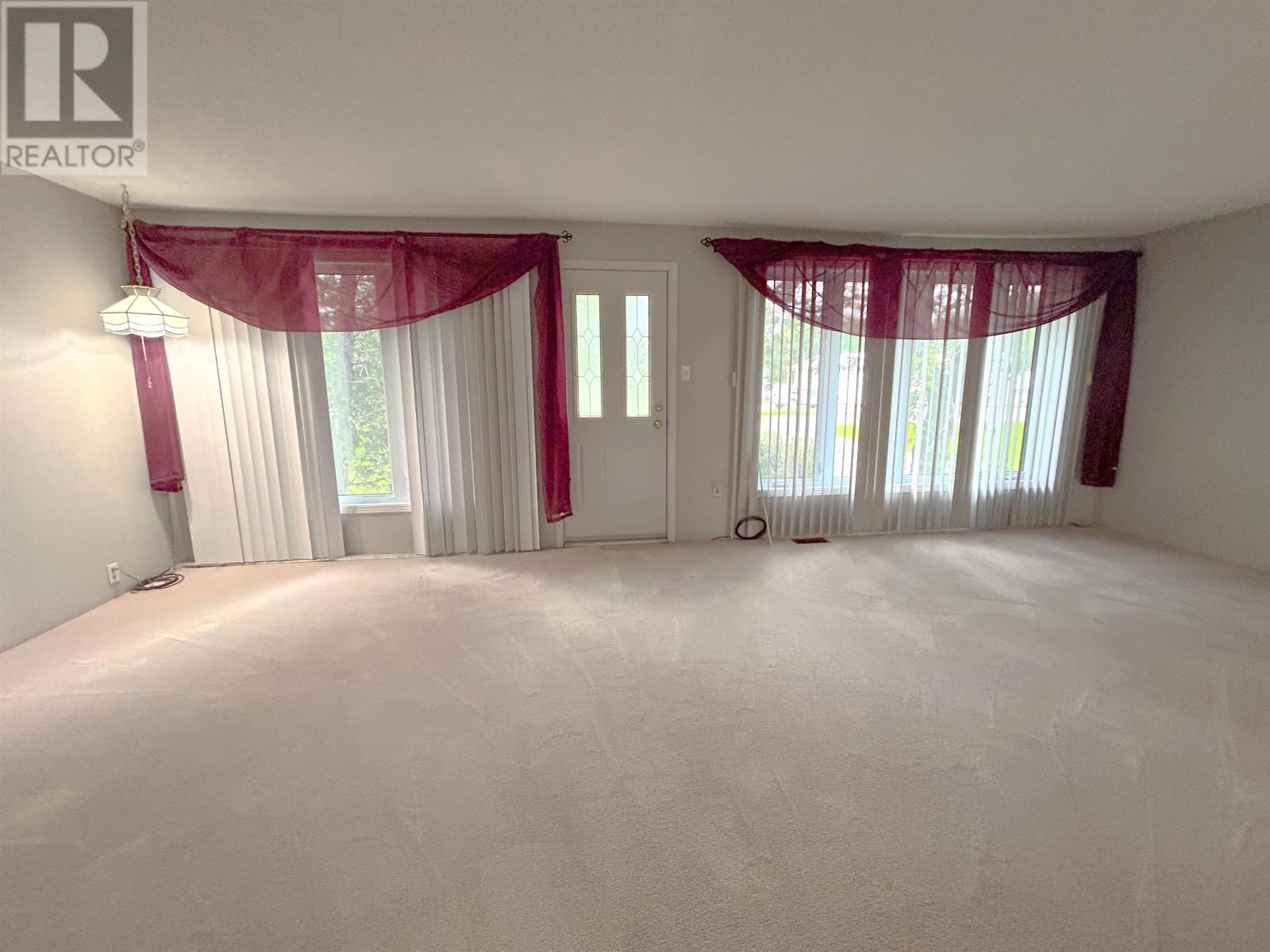 137 Kenogami Dr, Longlac, Ontario  P0T 2A0 - Photo 6 - TB252696