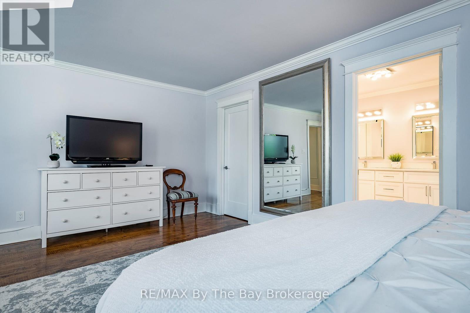 9 Purple Hill Lane, Clearview, Ontario  L0M 1G0 - Photo 29 - S12372552