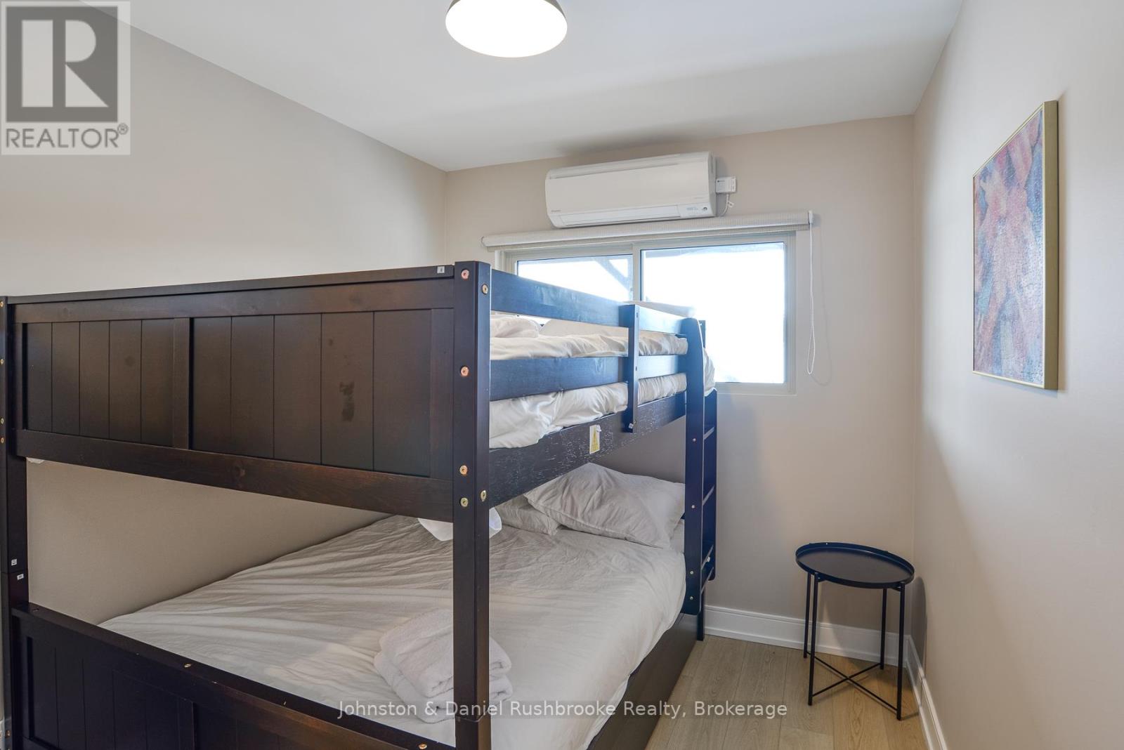 621 Peninsula Road, Gravenhurst, Ontario  P1P 1R2 - Photo 16 - X12372546