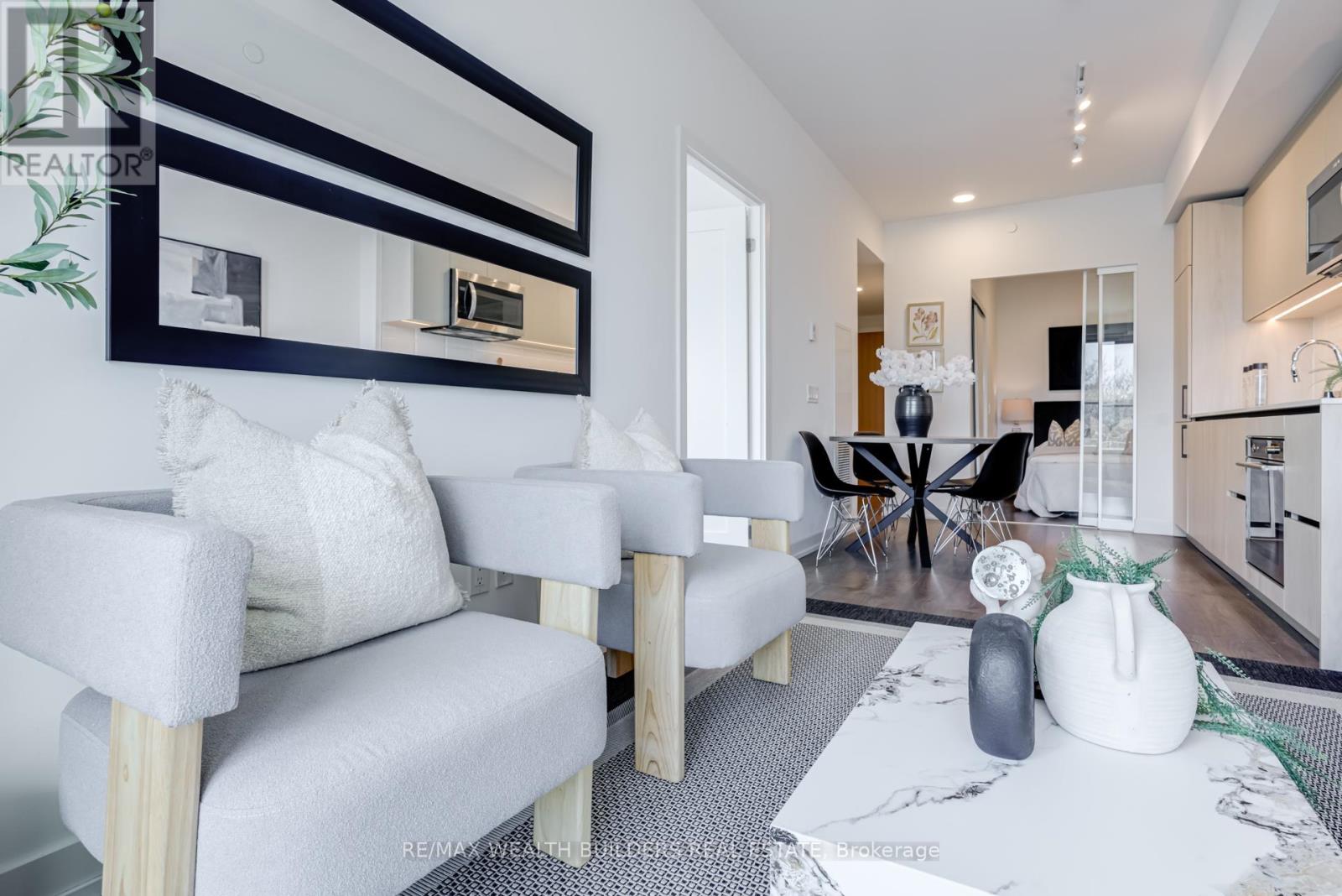 444 - 150 Logan Avenue, Toronto, Ontario  M4M 0E4 - Photo 4 - E12372551