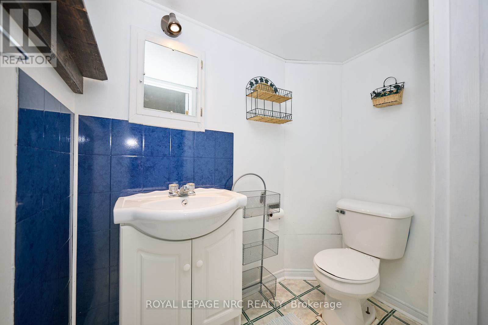 1 Thorndale Avenue, St. Catharines, Ontario  L2R 6A2 - Photo 27 - X12120966