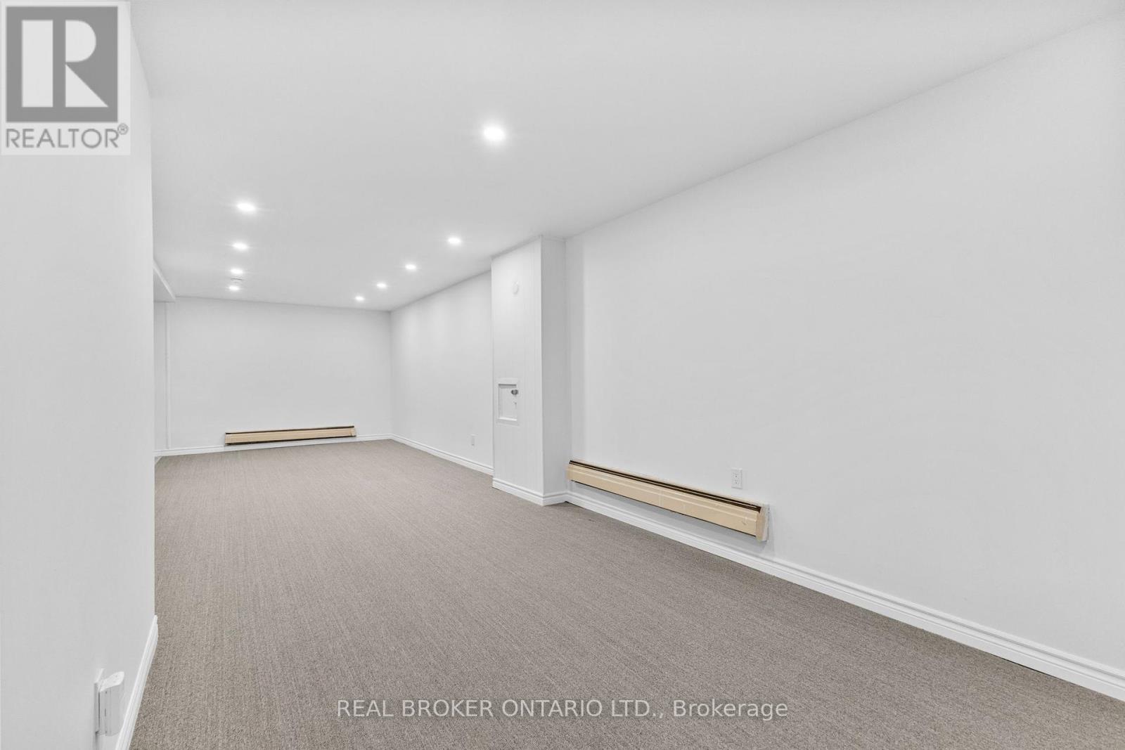 B - 320 Reynolds Drive, Ottawa, Ontario  K1E 1T2 - Photo 10 - X12372560
