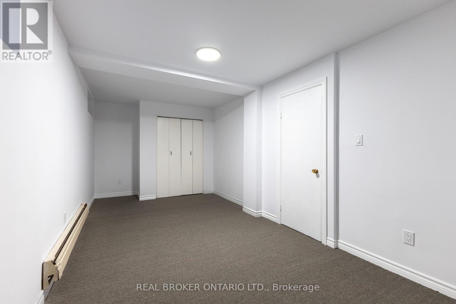 B - 320 Reynolds Drive, Ottawa, Ontario  K1E 1T2 - Photo 14 - X12372560