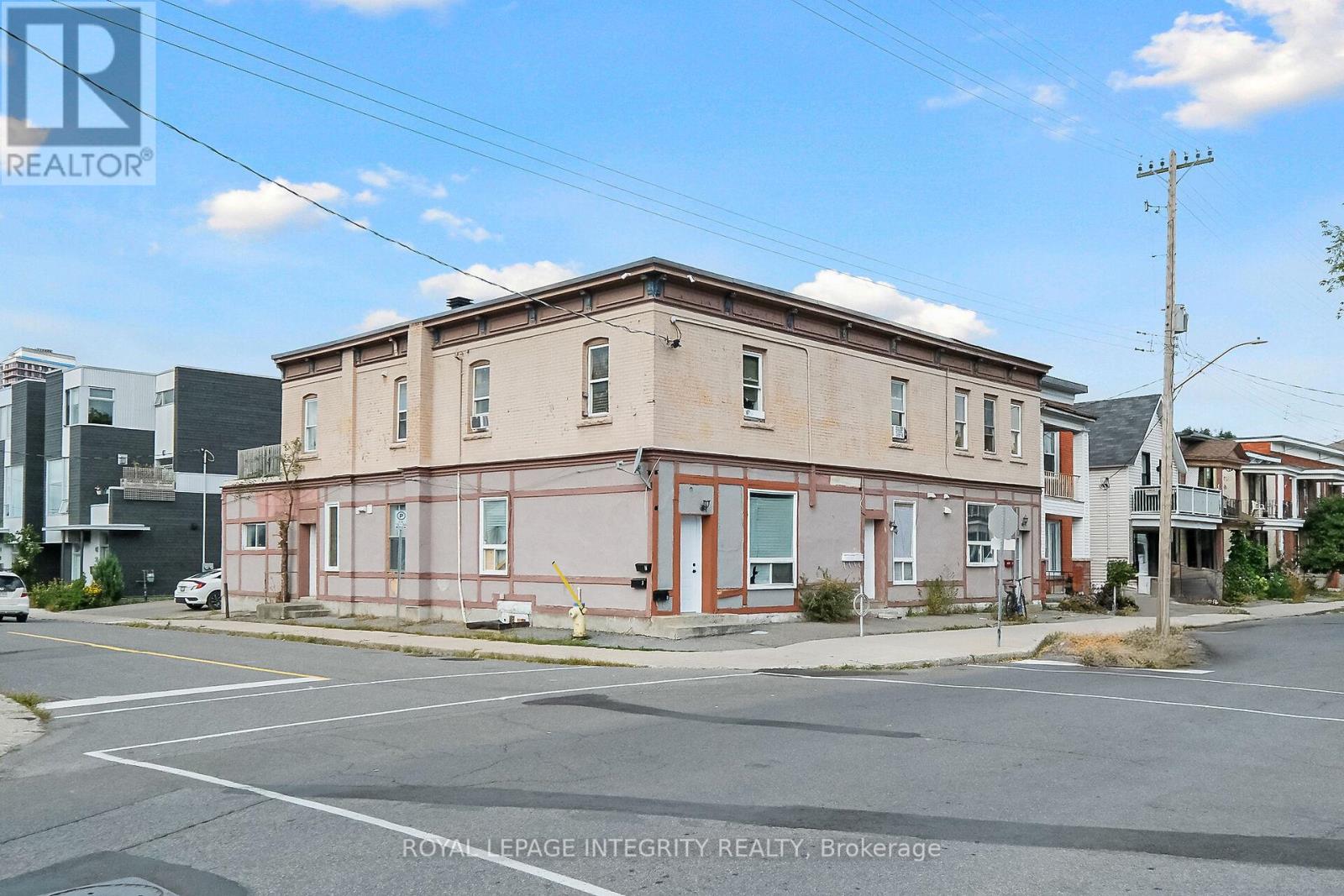 6 - 202 ROCHESTER STREET, Ottawa, Ontario