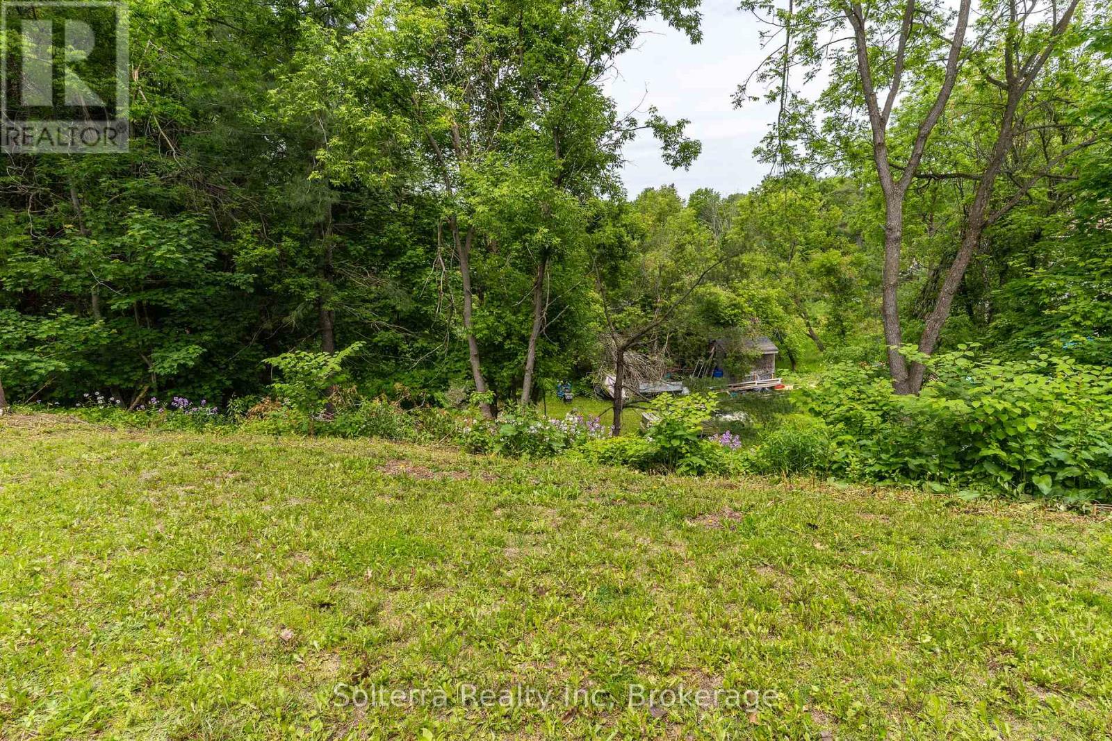 160 Wagner Street, Gravenhurst, Ontario  P1P 1C3 - Photo 21 - X12372558