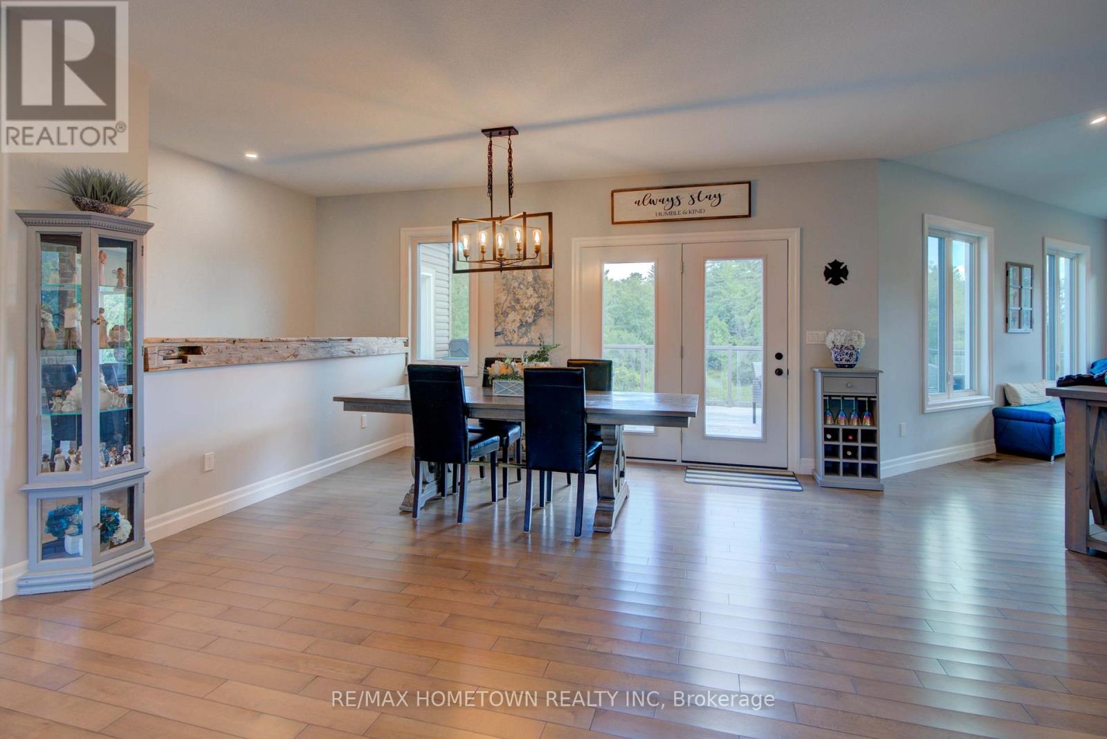 303 Old Lily Bay Road, Elizabethtown-Kitley, Ontario  K6V 5T3 - Photo 10 - X12372583