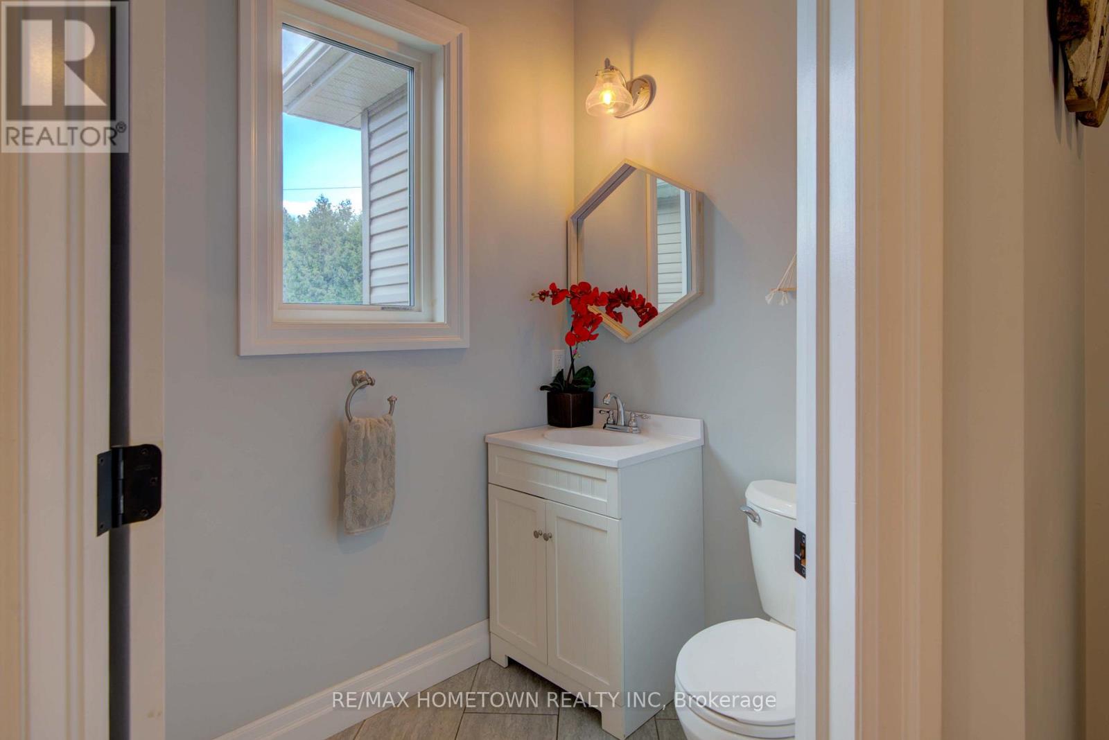 303 Old Lily Bay Road, Elizabethtown-Kitley, Ontario  K6V 5T3 - Photo 20 - X12372583