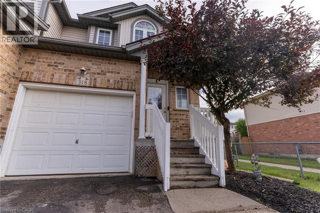 318 Activa Avenue, Kitchener, Ontario  N2E 3V1 - Photo 3 - 40764352