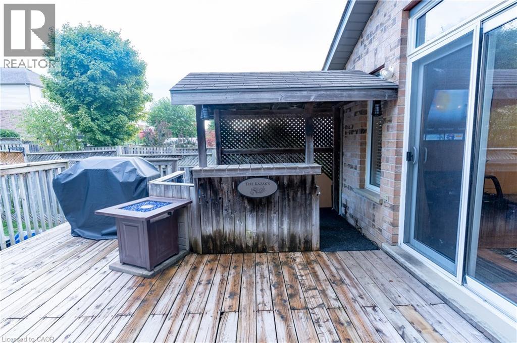 318 Activa Avenue, Kitchener, Ontario  N2E 3V1 - Photo 9 - 40764352