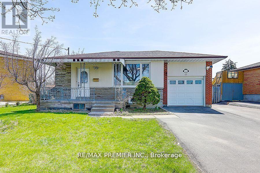 42 WILMONT DRIVE, Toronto, Ontario