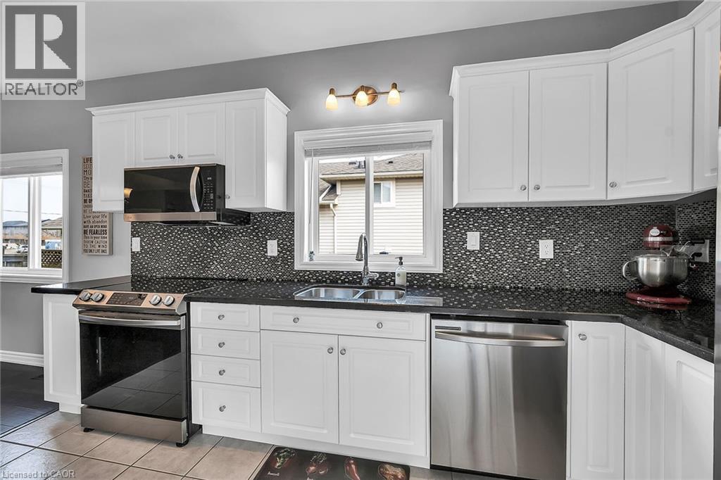 4039 Mountain Street, Beamsville, Ontario  L0R 1B7 - Photo 15 - 40764848