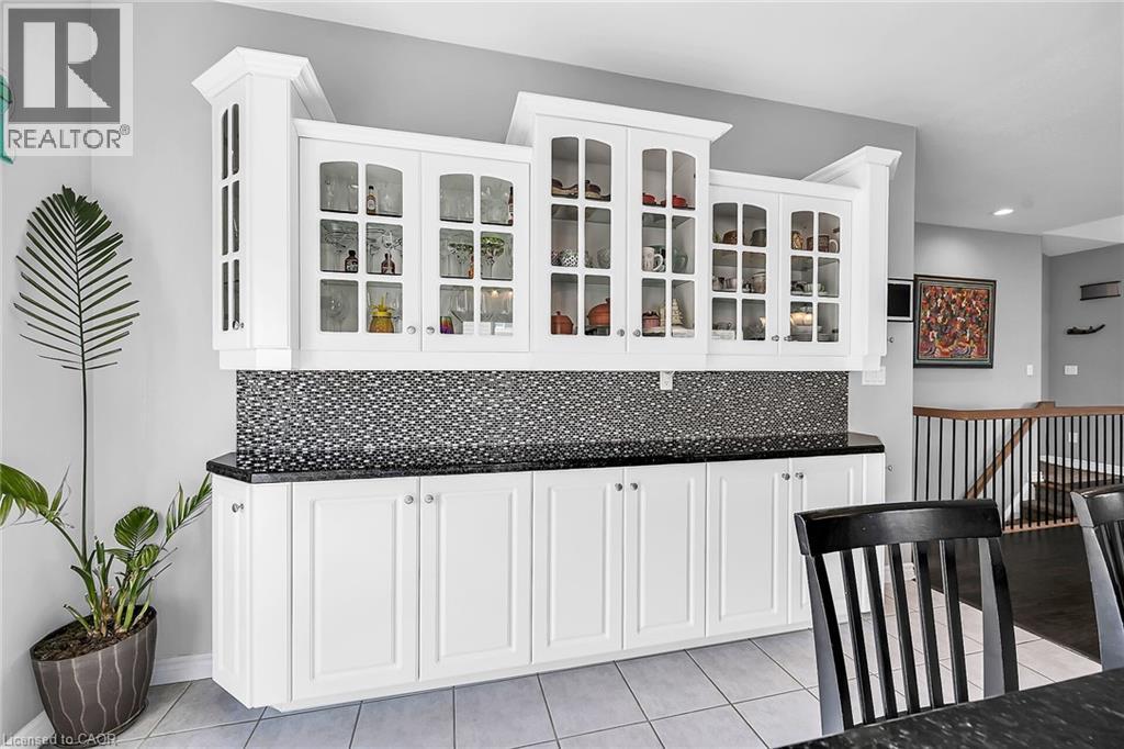 4039 Mountain Street, Beamsville, Ontario  L0R 1B7 - Photo 14 - 40764848