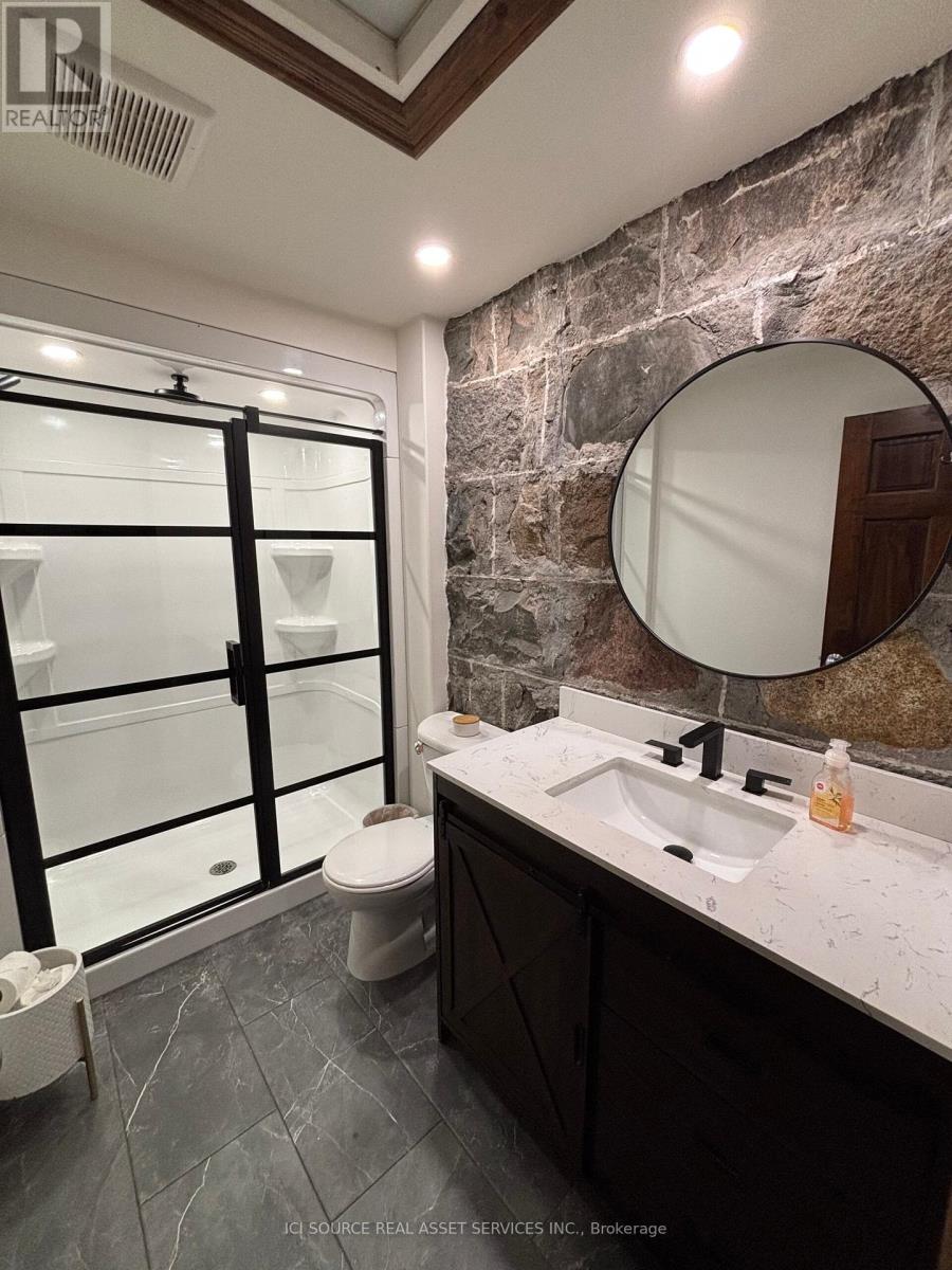 651 Wheeler Street, Huron-Kinloss, Ontario  N0G 2H0 - Photo 12 - X12372580