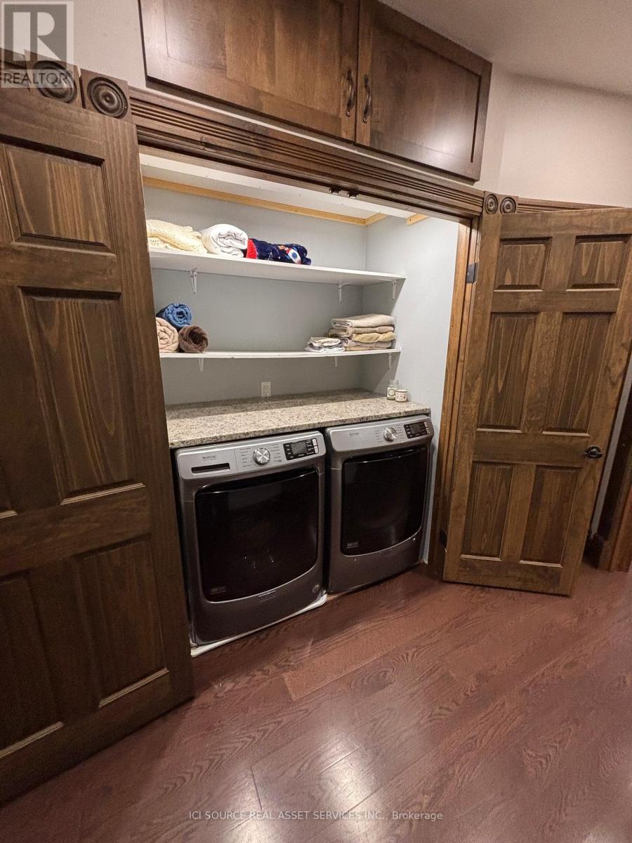 651 Wheeler Street, Huron-Kinloss, Ontario  N0G 2H0 - Photo 9 - X12372580