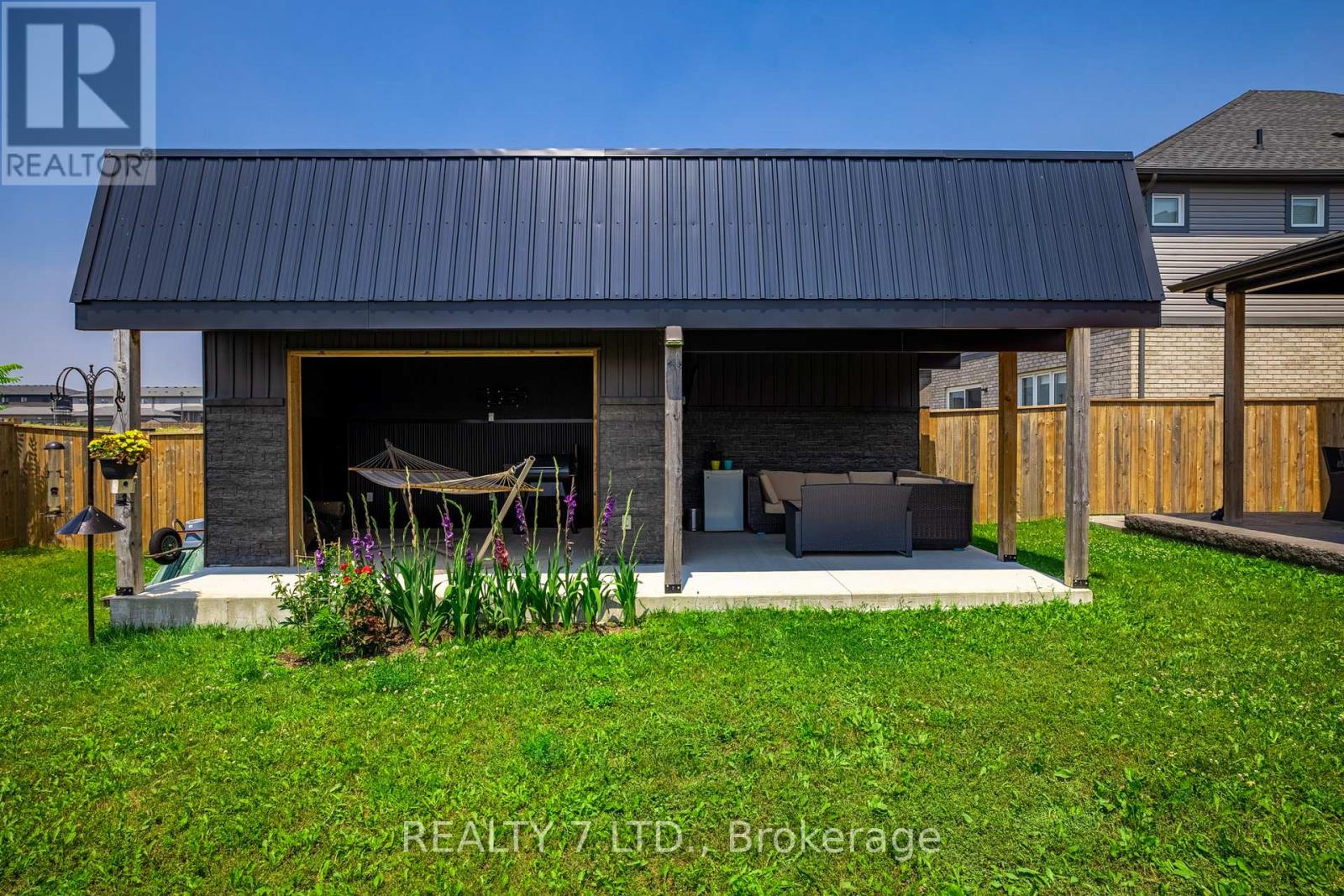 128 Susan Drive, Pelham, Ontario  L0S 1E6 - Photo 25 - X12286795