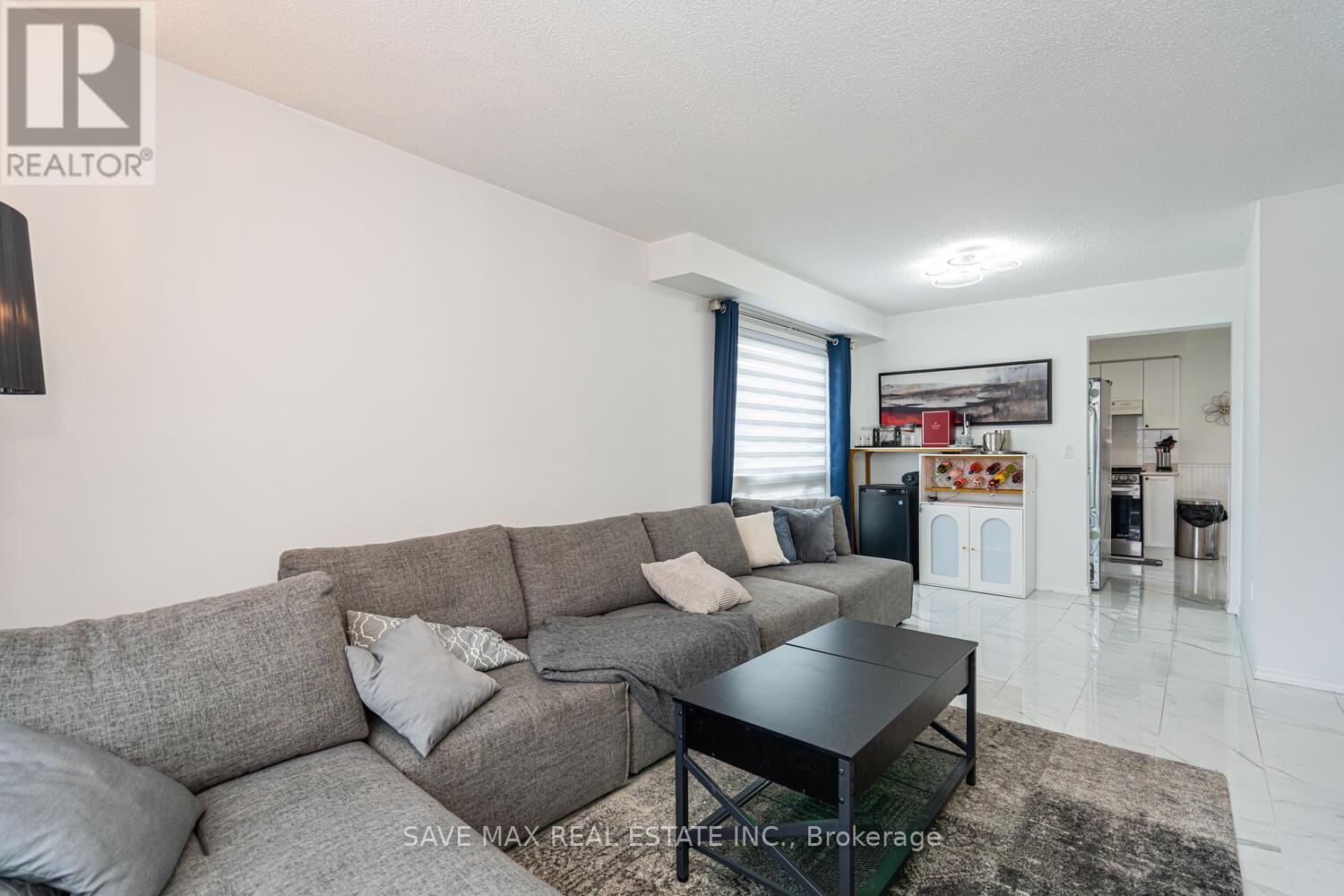 1058 Renaissance Drive, Oshawa, Ontario  L1J 8A8 - Photo 13 - E12372597