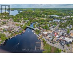 68 MAIN STREET E, Huntsville, Ontario